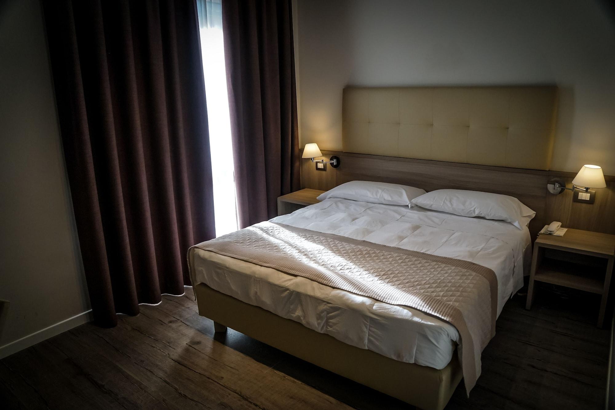 Quality Delfino Venezia 4*